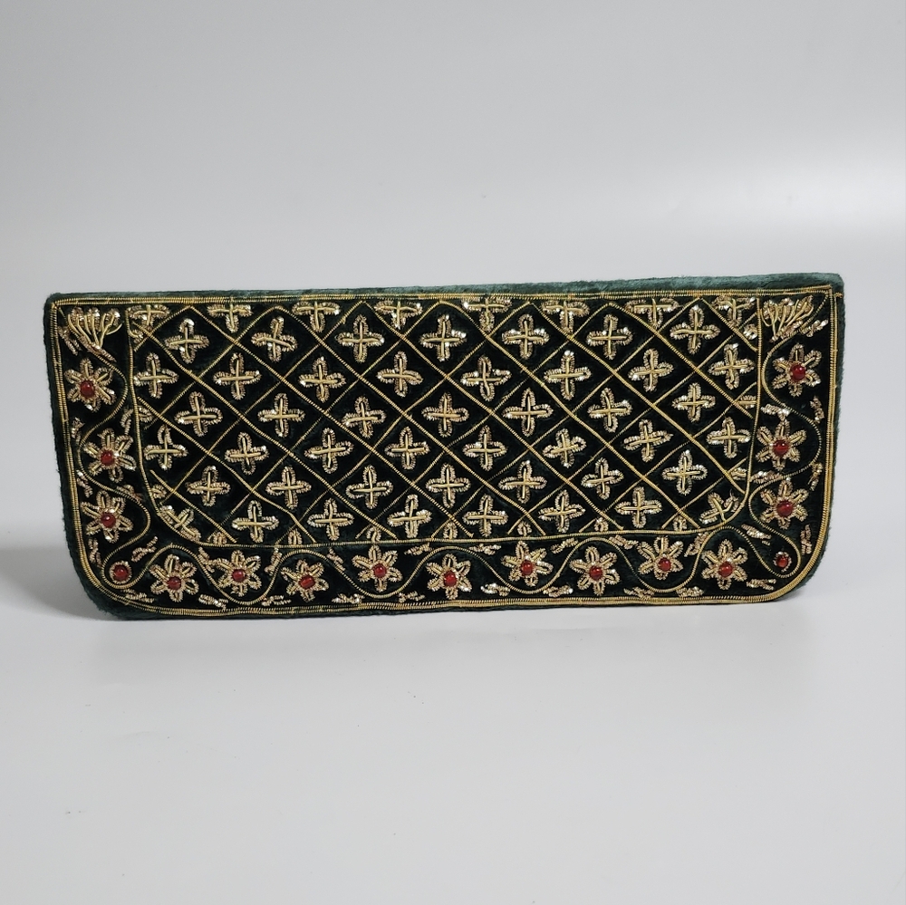 Mughal Zardozi emerald green and gold ornate Evening clutch